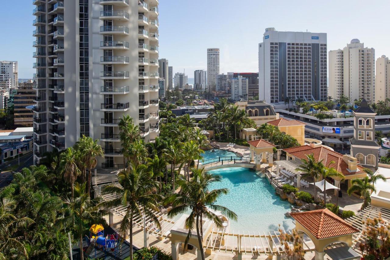 Mantra Towers Of Chevron Aparthotel Surfers Paradise Exterior photo